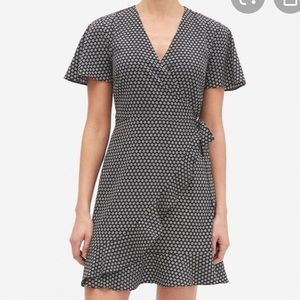 Banana Republic Ruffle Hem Print Wrap Dress